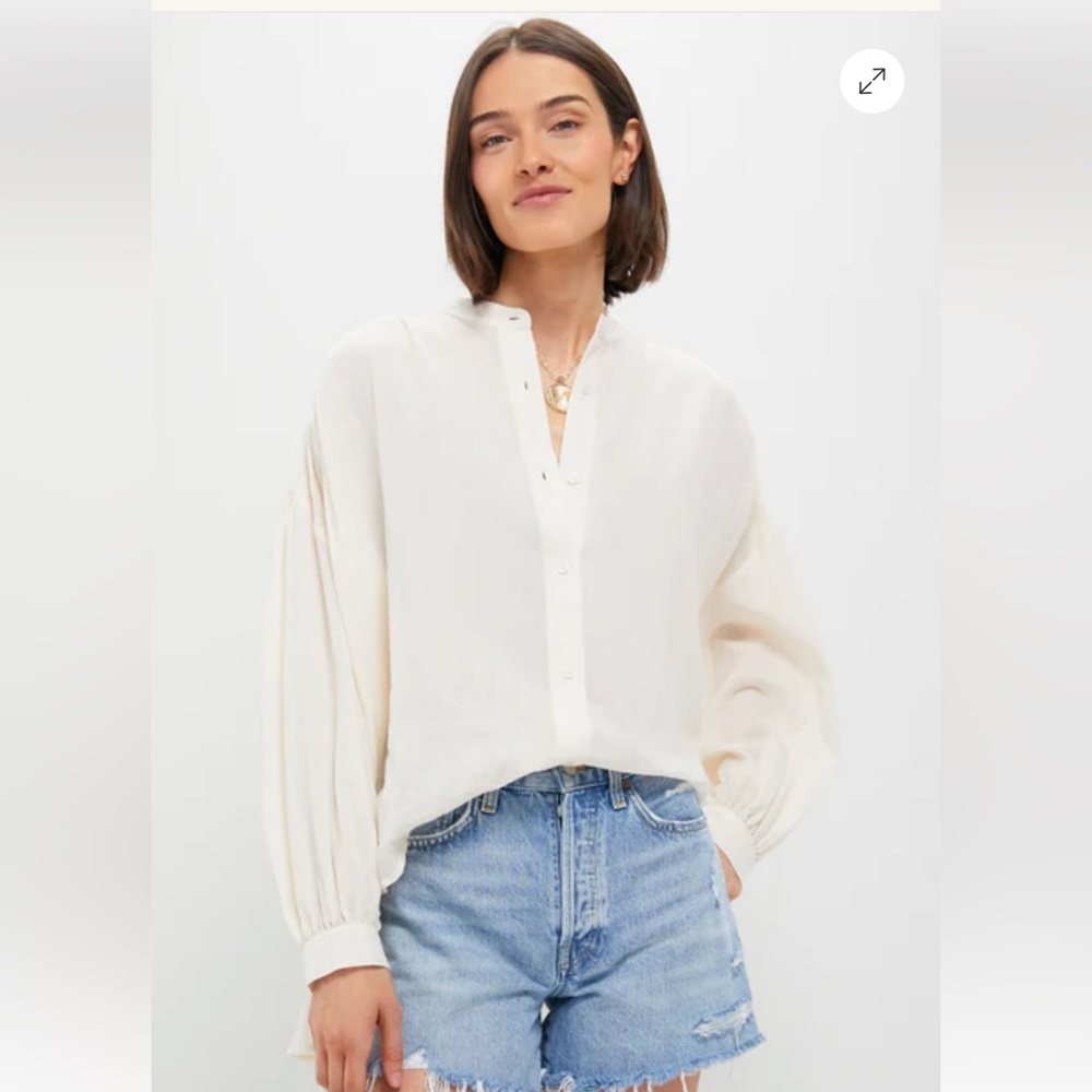 NWT ivory Juliette button down